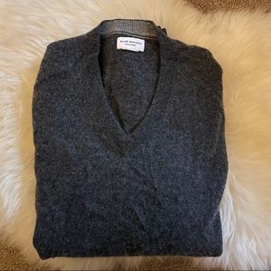 Club Monaco V-neck Cashmere Sweater
